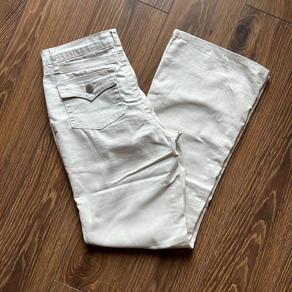 Zana Di Stretch Mid-Rise Flare Vintage Jeans - Off-White